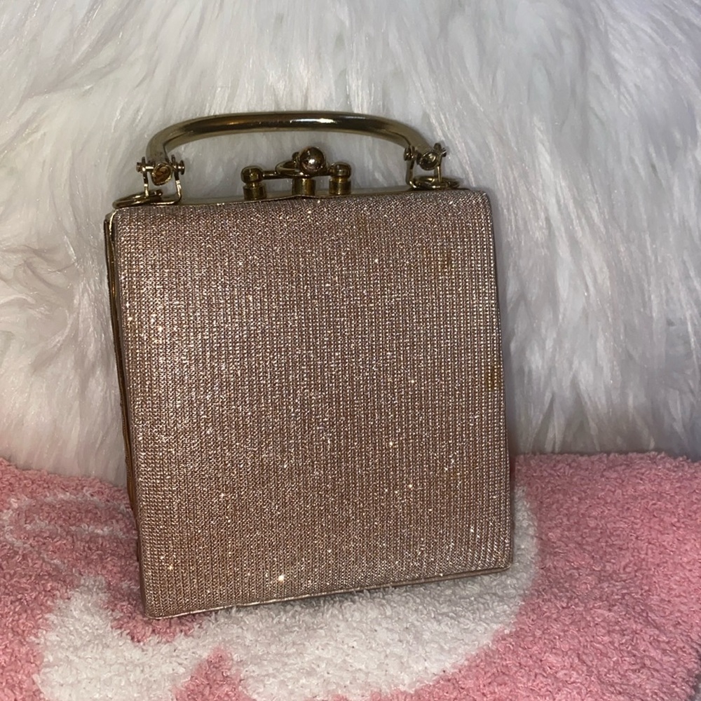 Vintage Mini Handbag 👜